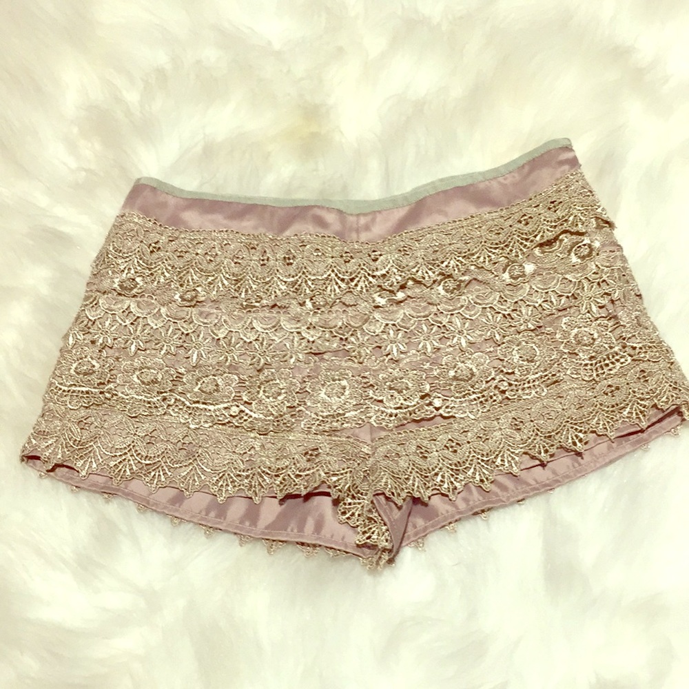 Sans Souci Lace Shorts / Skort Woman’s Small